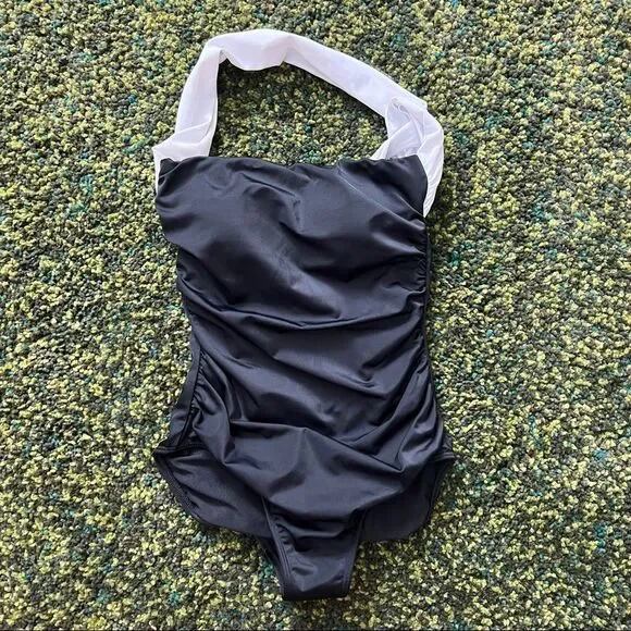 Venus Aphrodite One-Piece 6 - Picture 1 of 5